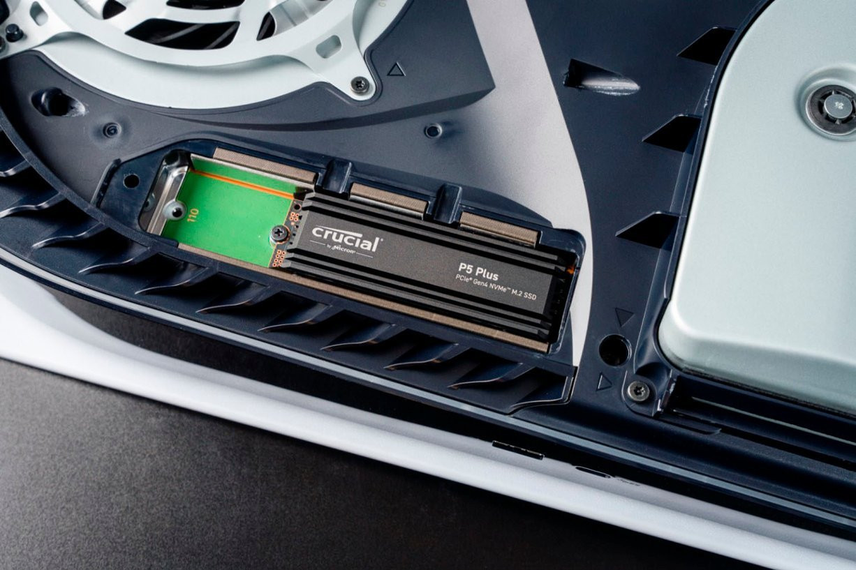 Crucial - P5 Plus 2TB Internal SSD Pcle Gen 4 x4 NVMe with
