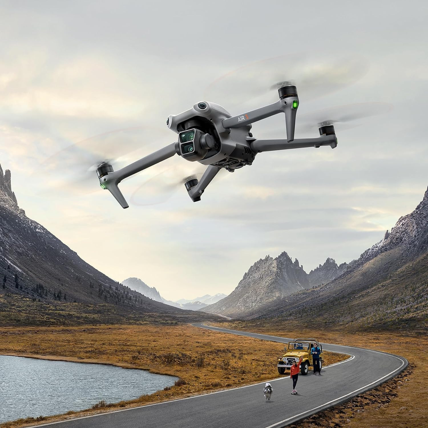DJI Air 3 (DJI RC-N2), Drone with Medium Tele & Wide-Angle Dual